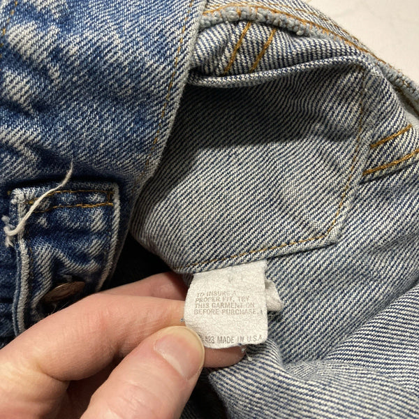 VTG Levi's Denim Faded & Distressed USA Trucker Jacket #101