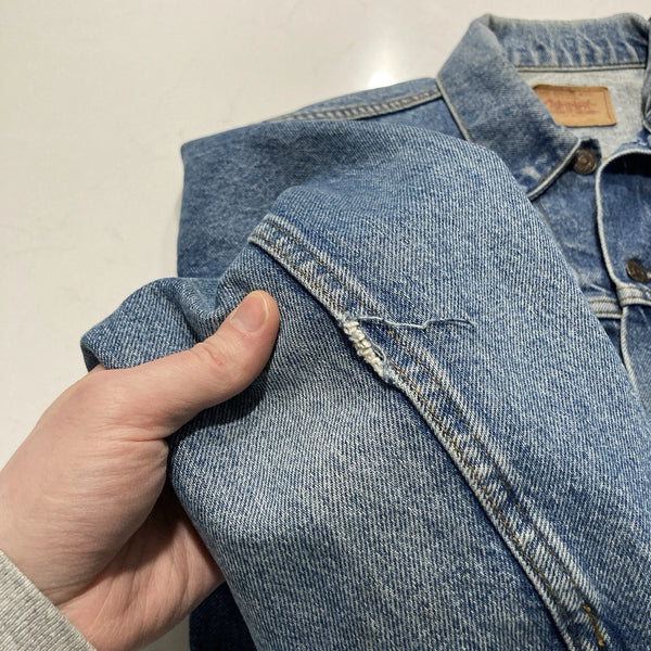 VTG Levi's Denim Faded & Distressed USA Trucker Jacket #101