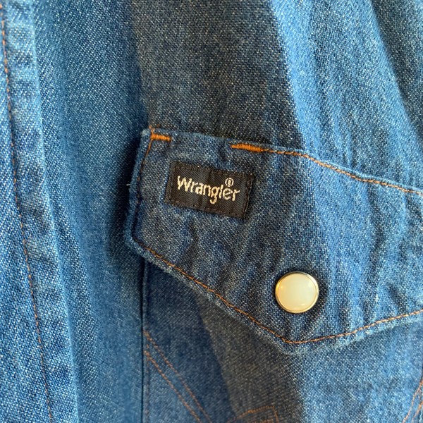 VTG 80s Wrangler Blue Denim with Pearl Snap #049