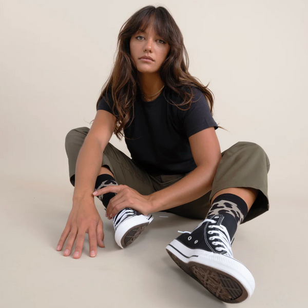 Well Worn Short Sleeve Tee - Wmns