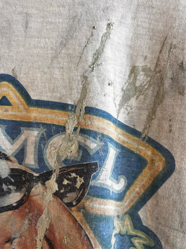 VTG 1990s Joe Camel Cigarettes Thrashed Pocket Sleeve Tee #114